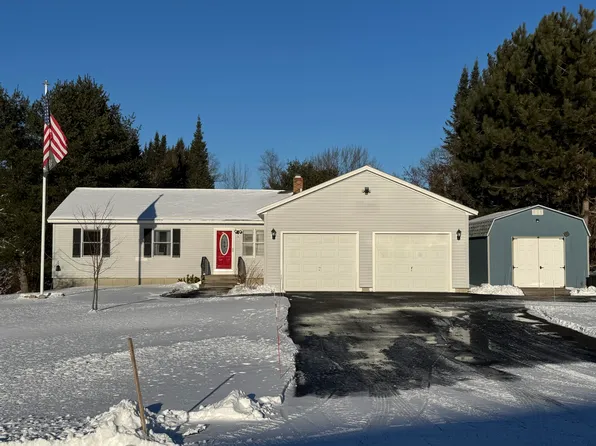 5 Christopher Road, Gorham, ME 04038