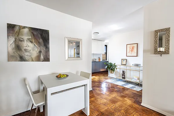 Sold by Compass | media 2
