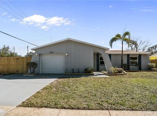 8191 93rd St, Seminole, FL 33777