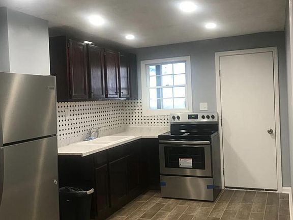 5th image of 16 Cortland Place