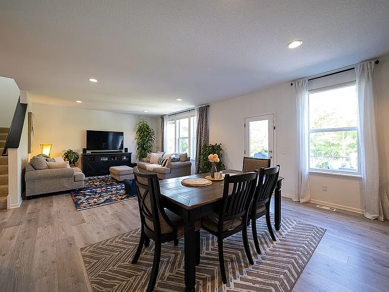5004 Trillium Cv NE — Photo 6
