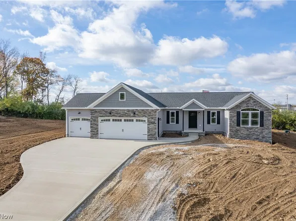 4154 50th St NW, Canton, OH 44718