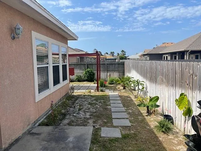 15625 Dyna St — Photo 13