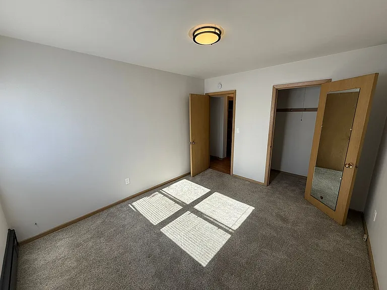 615 W 15th St #700-S — Photo 12