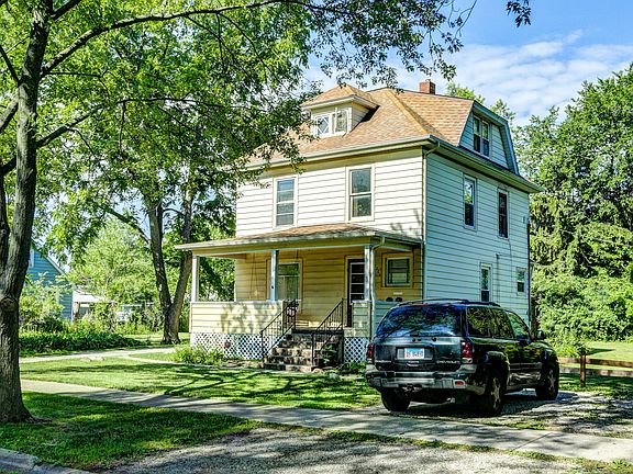 2nd image of 2306 Hermon Ave