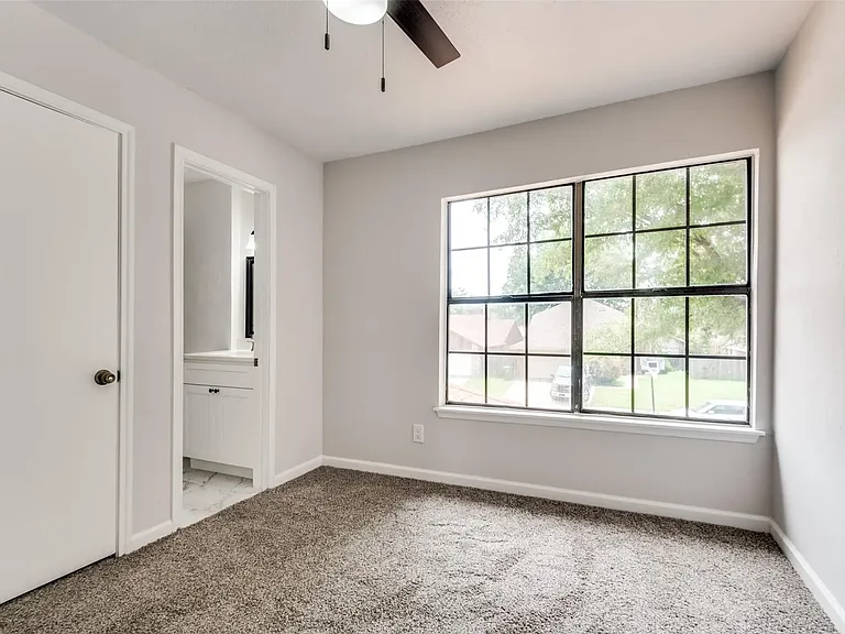 Bassett Dr — Photo 6
