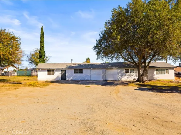 18264 Pine Ave #B & A, Fontana, CA 92335