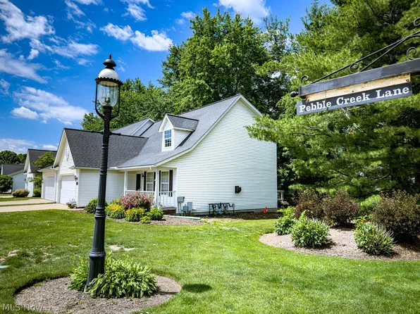 5372 Pebble Creek Ln, Painesville, OH 44077
