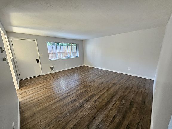 5th image of 1603 Murton St #A