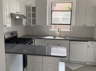 61-32 56th Dr #1F, Maspeth, NY 11378