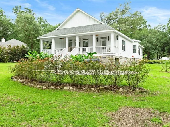 11850 Village Green Dr, Magnolia Springs, AL 36555