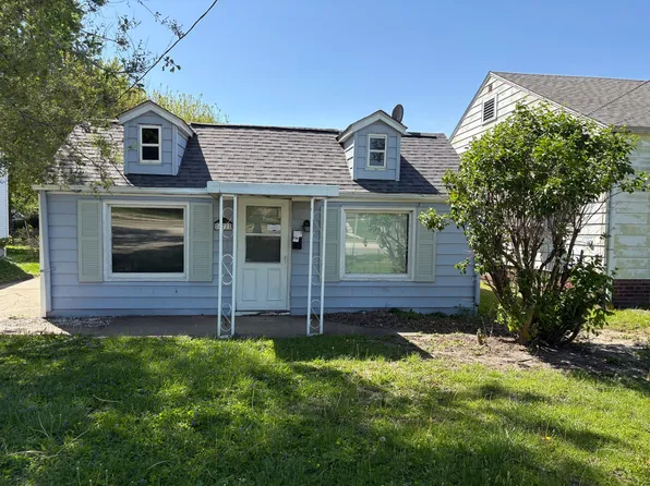 677 S 22nd St, Decatur, IL 62521