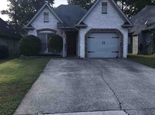 157 Springdale Dr, Gardendale, AL 35071