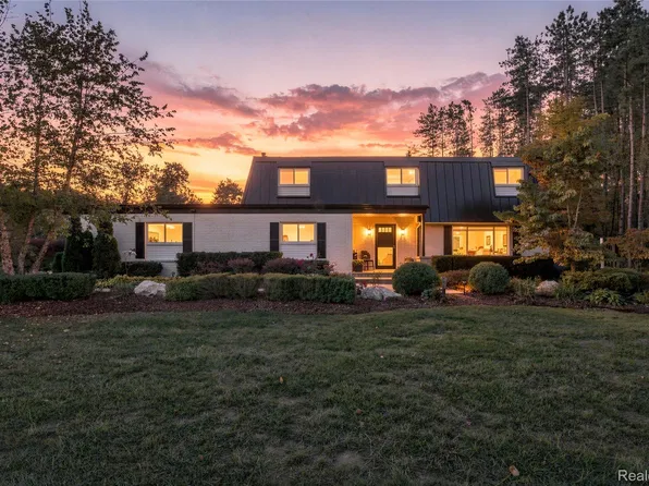 5070 Ramsey Rd, Oxford, MI 48371