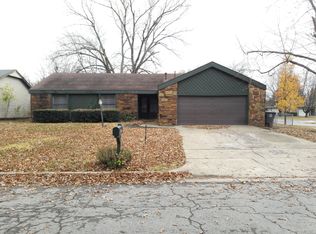 10104 E 33rd St, Tulsa, OK 74146