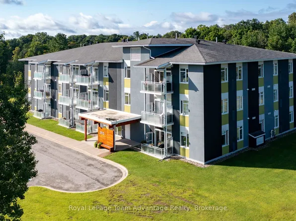 20 D Silver Birch Ct #102, Parry Sound, ON P2A 0A7