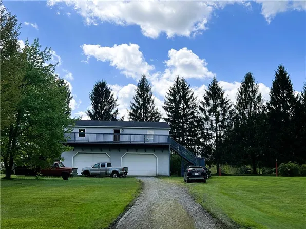 380 Oak Street Ext, West Middlesex, PA 16159