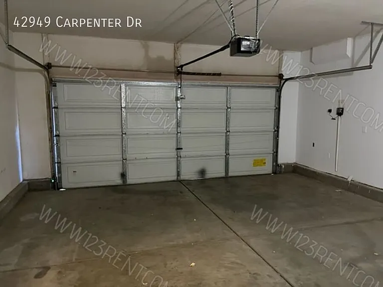 42949 Carpenter Dr — Photo 25