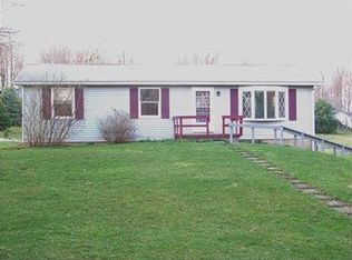 107 Hall Rd, Slippery Rock, PA 16057