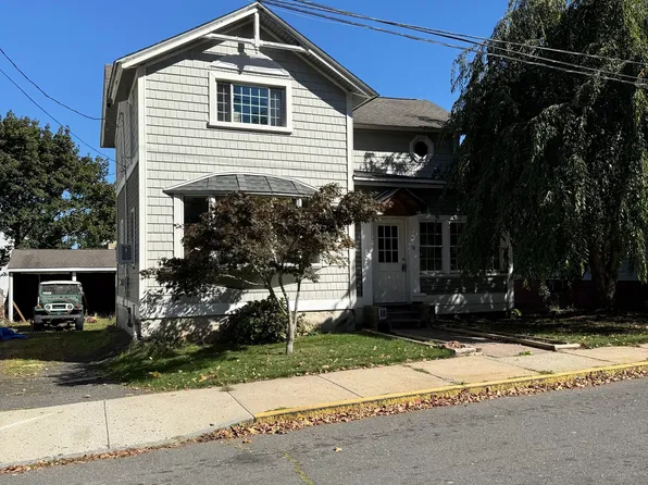 18 Bacon Avenue, Middletown, CT 06457