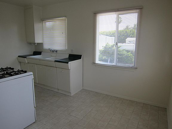 4th image of 2341 Westwood Blvd Ste 4