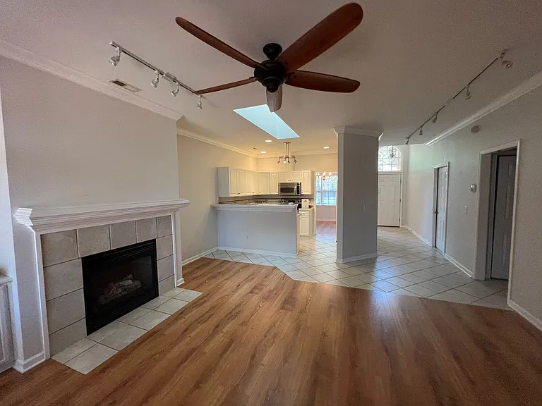 829 Ruffin St — Photo 12