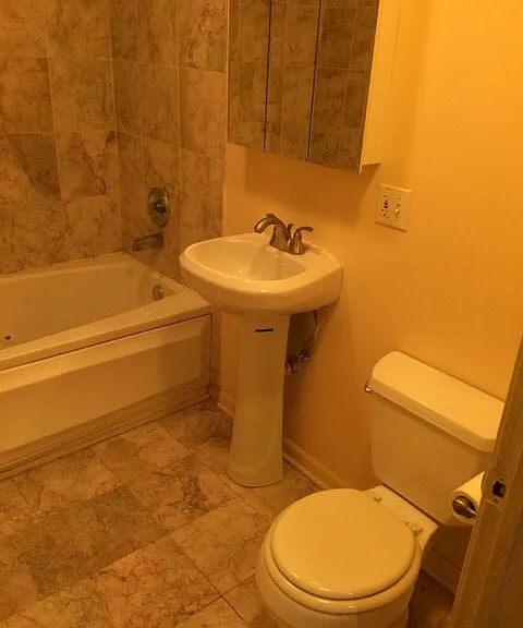 7642 S Exchange Ave #5 — Photo 6