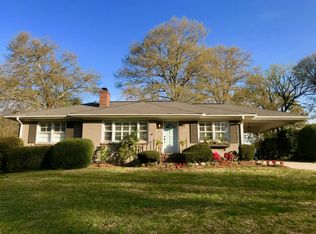 987 Virginia Ave, Gainesville, GA 30501