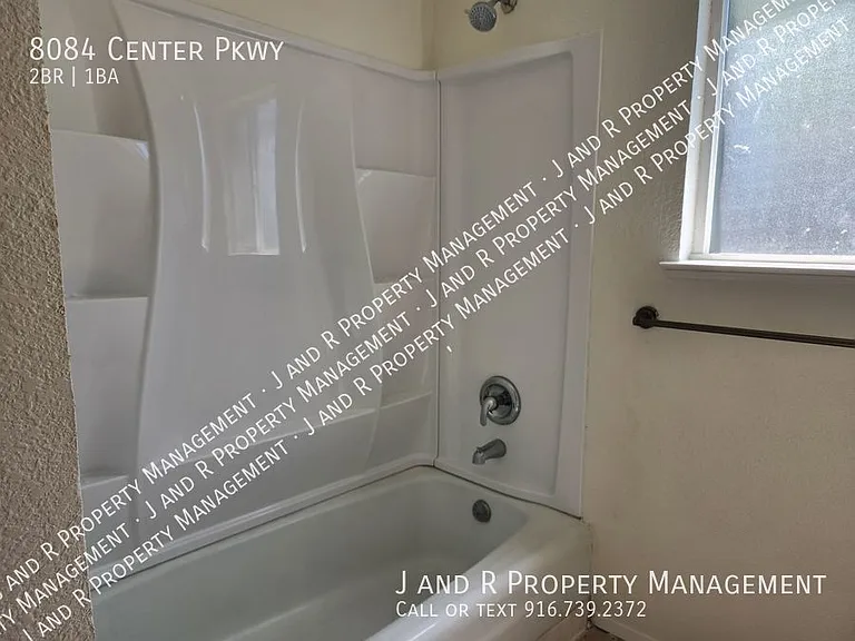 8084 Center Pkwy — Photo 12