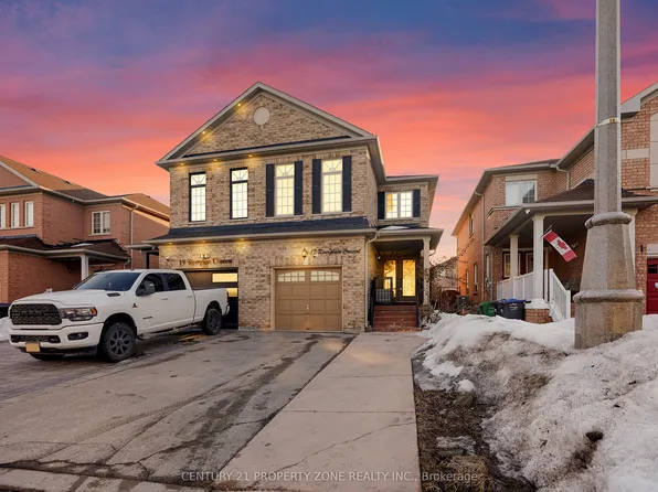 17 Riverplace Cres, Brampton, ON L6P 2N2