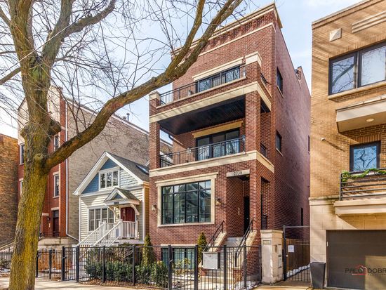 2738 N Wayne Ave #2, Chicago, IL 60614