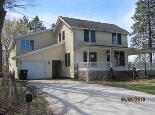 822 W Picnic St, Shawano, WI 54166