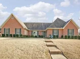 8867 Dexter Rd, Cordova, TN 38016