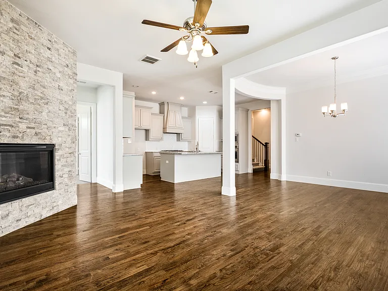 301 Ridgewood Dr — Photo 36