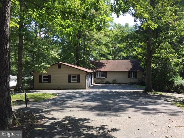 1st image of 7303 Oakwood Dr