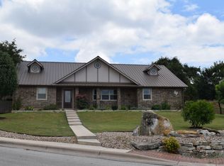 301 Shady Grove Pkwy, Burnet, TX 78611