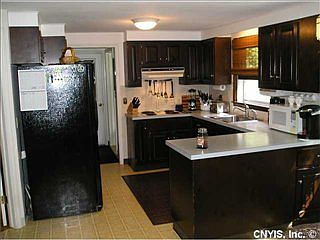 4th image of 104 Cedar Heights Dr
