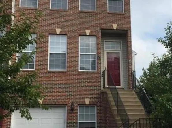 2519 James Monroe Cir, Herndon, VA 20171