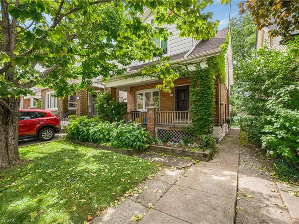204 Rosslyn Ave S, Hamilton, ON L8M 3J5