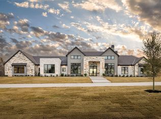 204 Russell St, Fort Worth, TX 76108