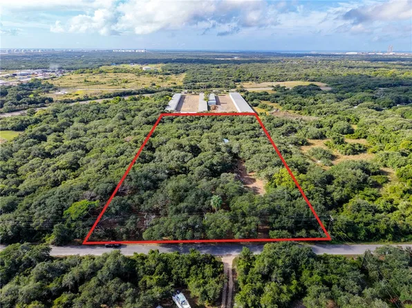 1733 Indian Trl, Ingleside, TX 78362