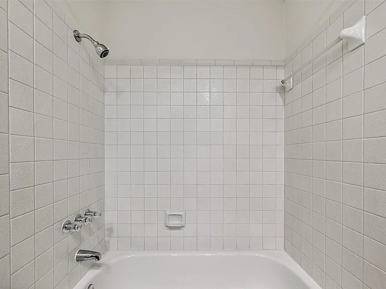 3700 W Clay St #227 — Photo 31