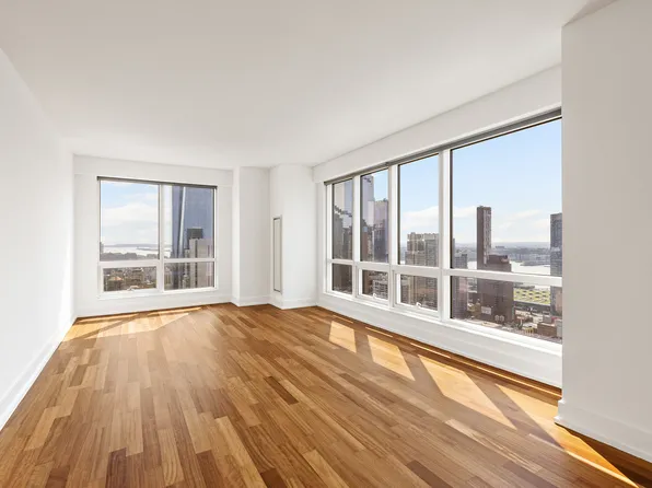 350 West 42nd Street image 1 of 8