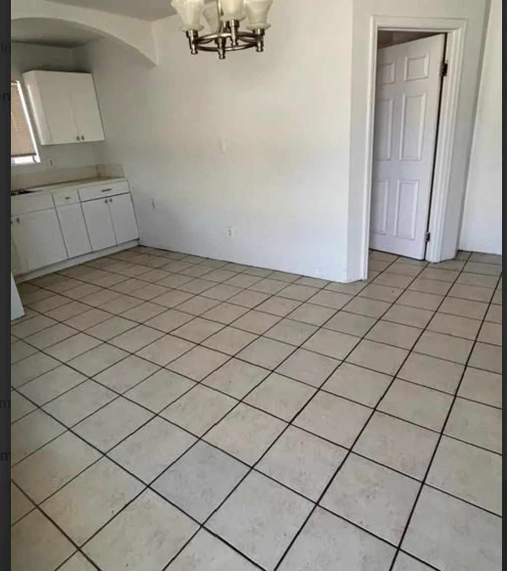 1/2 Elm Ave, Fontana — Photo 2