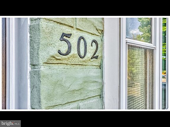 3rd image of 502 S Highland Ave