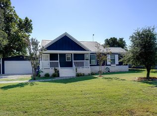 6763 Hill Ct #B, Azle, TX 76020