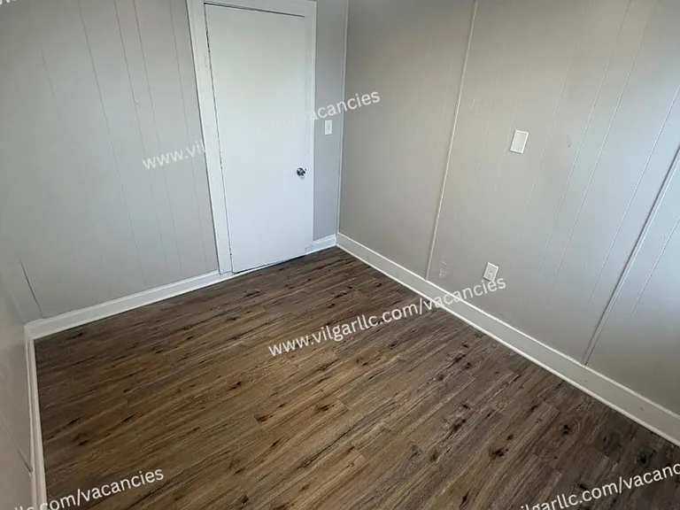 3236 Michigan St — Photo 9