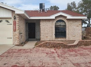 11685 Stockmeyer Dr, El Paso, TX 79936