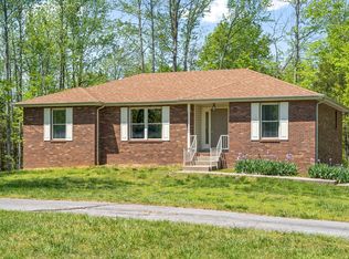 4808 Shiloh Canaan Rd, Palmyra, TN 37142