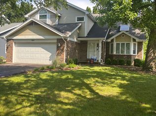 1667 Hinterlong Ln, Naperville, IL 60563